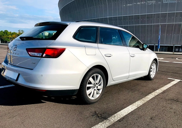Seat Leon cena 33200 przebieg: 230000, rok produkcji 2016 z Wrocław małe 704